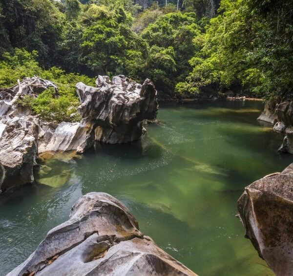 Río claro